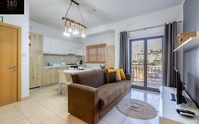 Stylish 2Br Meridian Suite In Central St Julians By 360 Estates